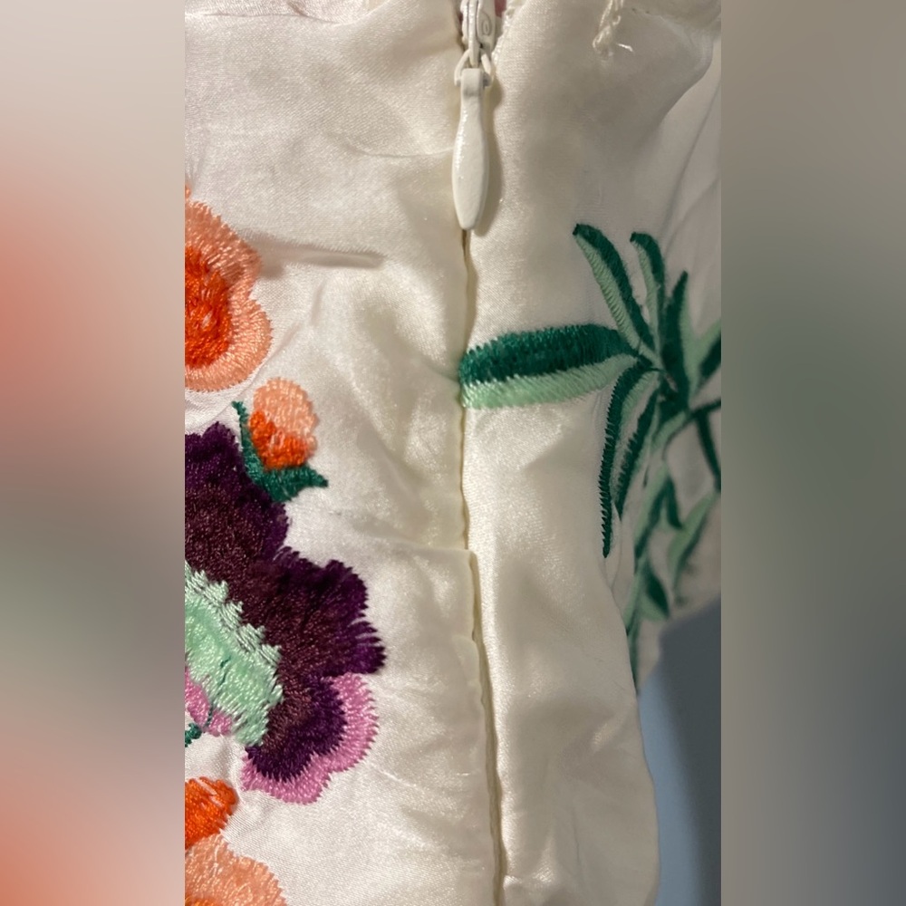 Urban Outfitters Floral Embroidered Midi Dress Ivory Side Slit Boho Indie Medium - Picture 5 of 12